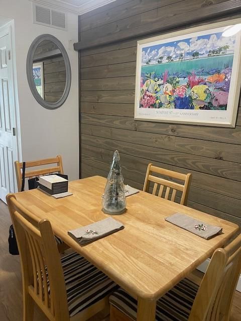 Activo con contrato: $90,000 (1 camas, 1 baños, 702 Pies cuadrados)