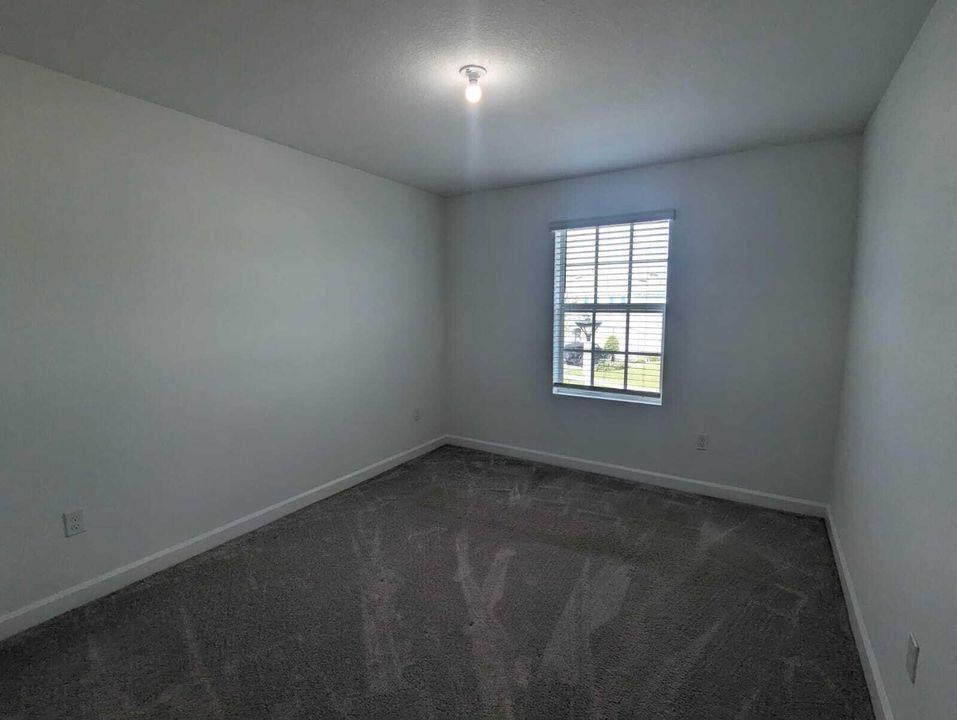 В аренду: $3,000 (4 спален, 2 ванн, 1750 Квадратных фут)