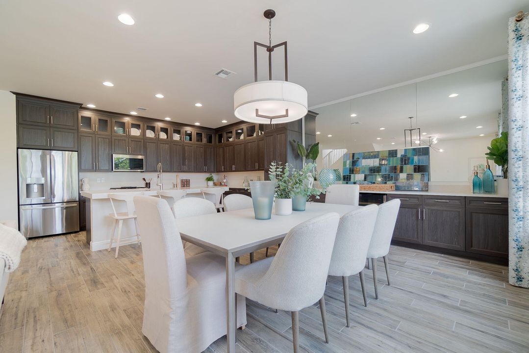 For Rent: $5,000 (4 beds, 2 baths, 2155 Square Feet)