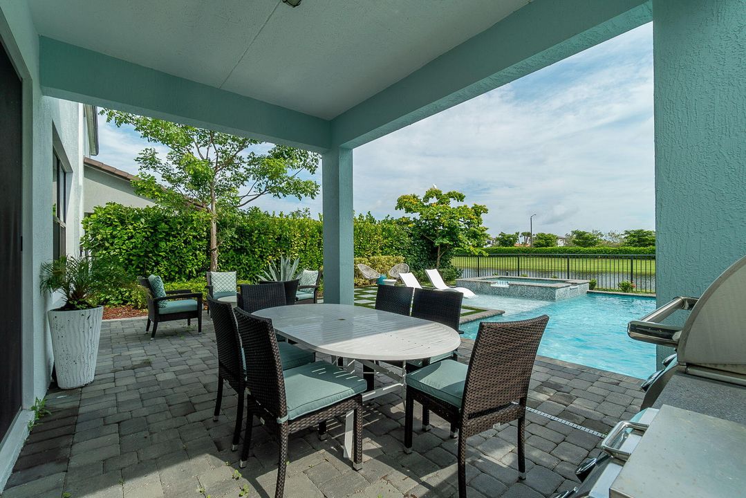 For Rent: $5,000 (4 beds, 2 baths, 2155 Square Feet)