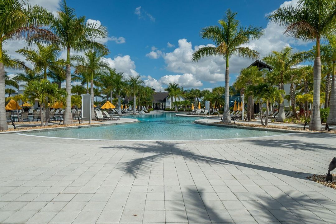 For Rent: $5,000 (4 beds, 2 baths, 2155 Square Feet)