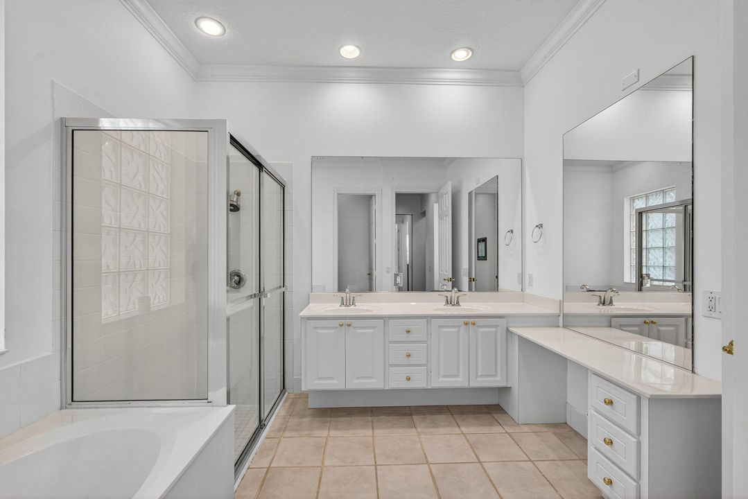 For Sale: $929,000 (3 beds, 2 baths, 2008 Square Feet)