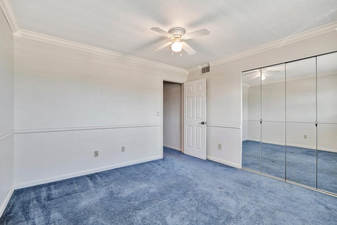 На продажу: $298,000 (2 спален, 2 ванн, 962 Квадратных фут)