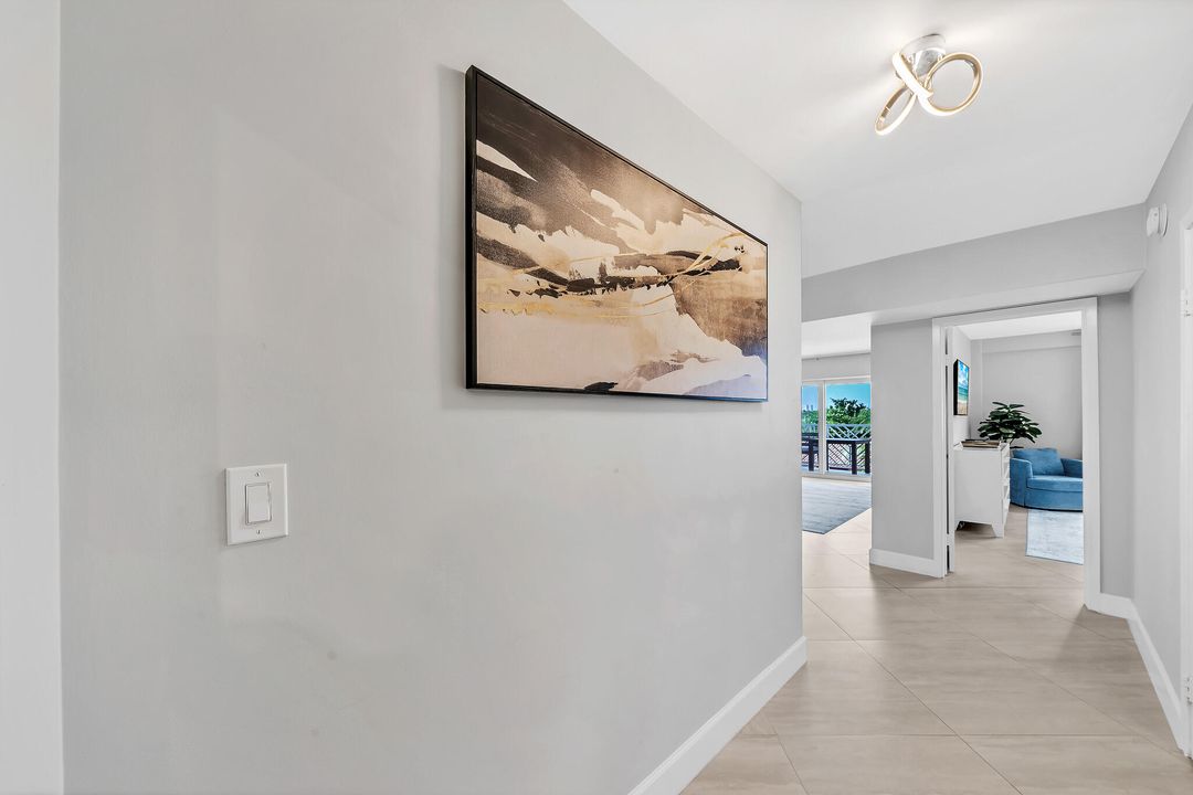 For Rent: $14,900 (2 beds, 2 baths, 1395 Square Feet)