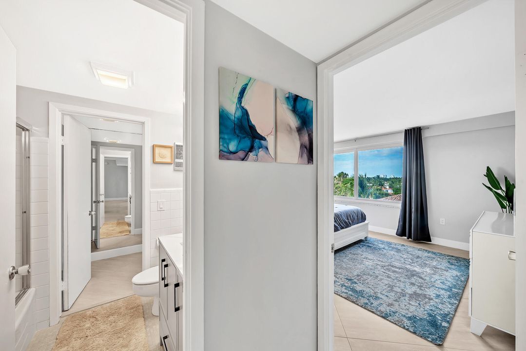 For Rent: $14,900 (2 beds, 2 baths, 1395 Square Feet)