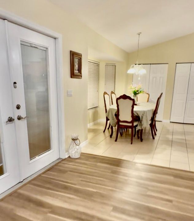 For Sale: $469,900 (3 beds, 2 baths, 2532 Square Feet)