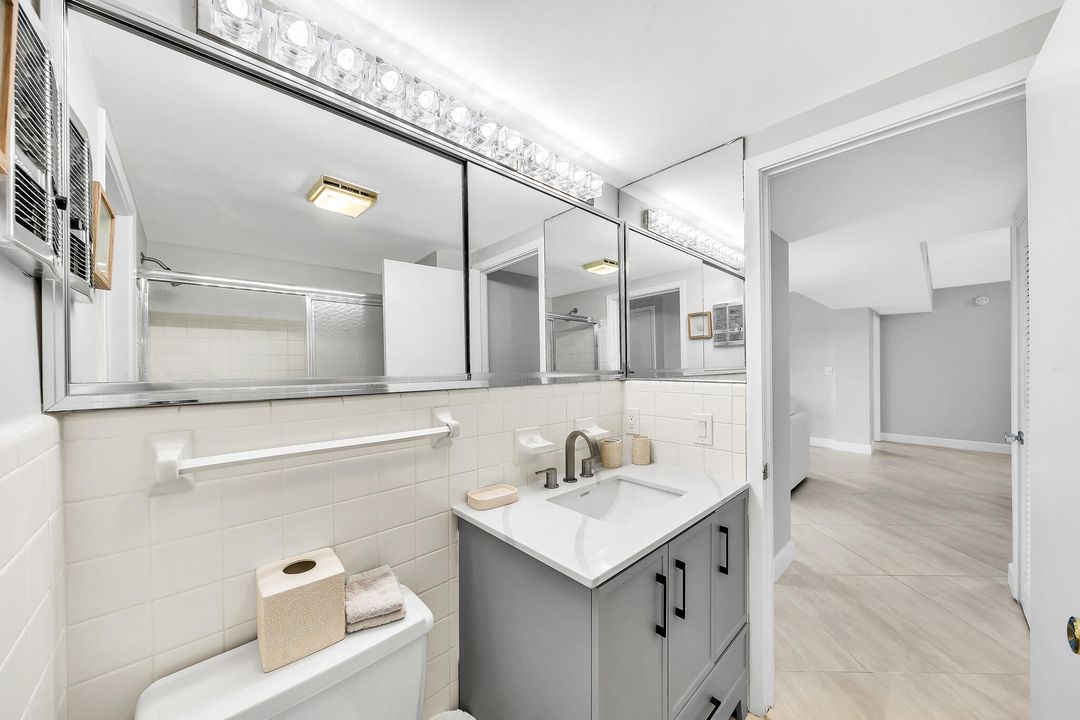 For Rent: $14,900 (2 beds, 2 baths, 1395 Square Feet)