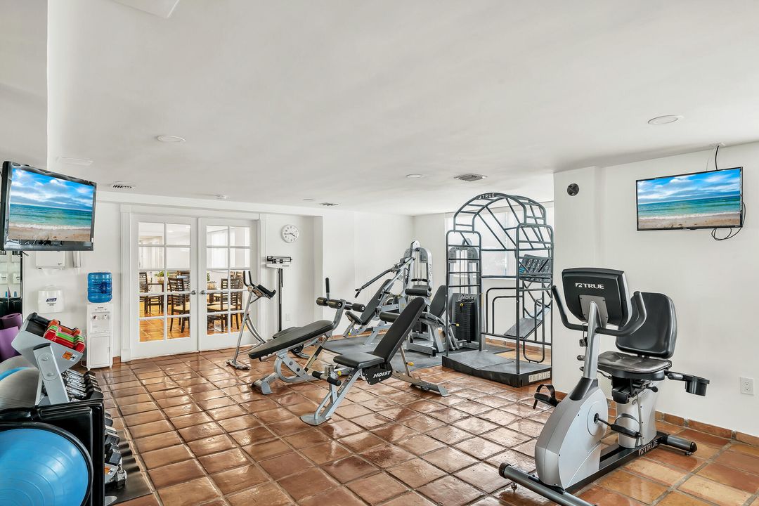 For Rent: $14,900 (2 beds, 2 baths, 1395 Square Feet)