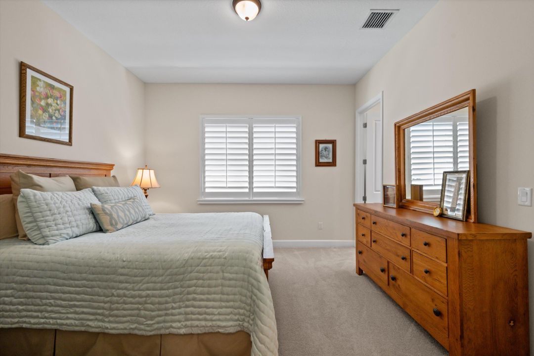 待售: $599,990 (3 贝兹, 2 浴室, 2042 平方英尺)