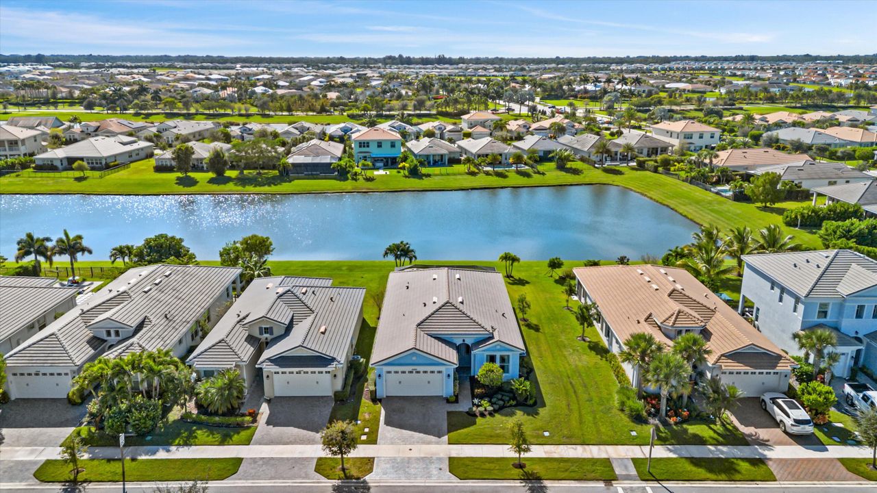 待售: $599,990 (3 贝兹, 2 浴室, 2042 平方英尺)