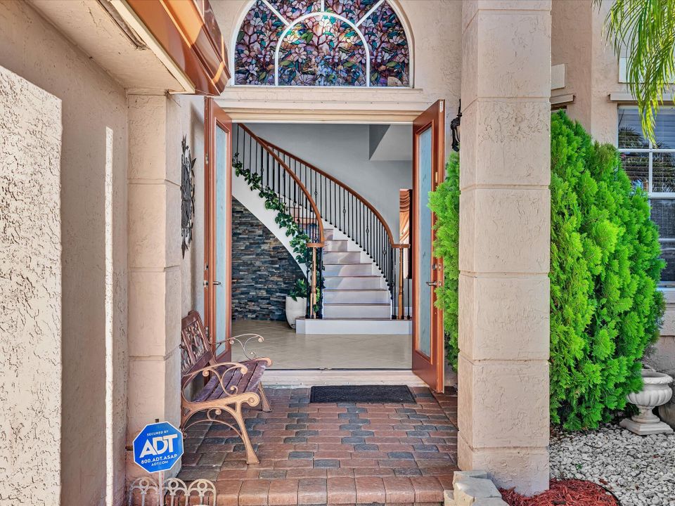 For Rent: $5,500 (4 beds, 3 baths, 3303 Square Feet)