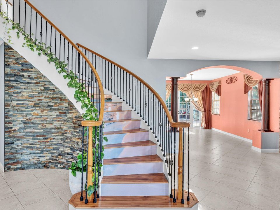 For Rent: $5,500 (4 beds, 3 baths, 3303 Square Feet)