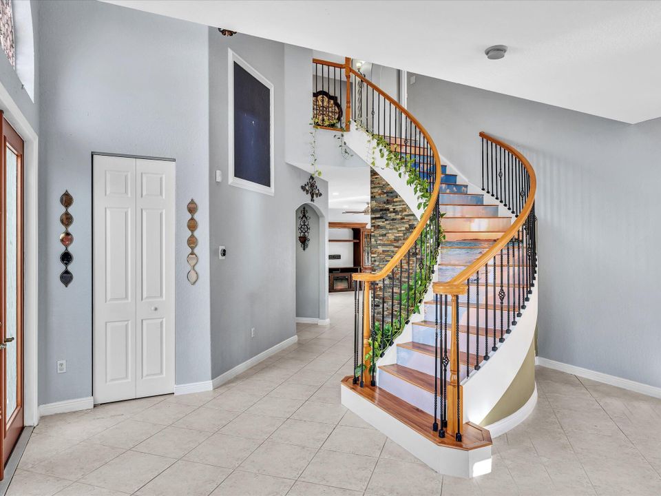 For Rent: $5,500 (4 beds, 3 baths, 3303 Square Feet)