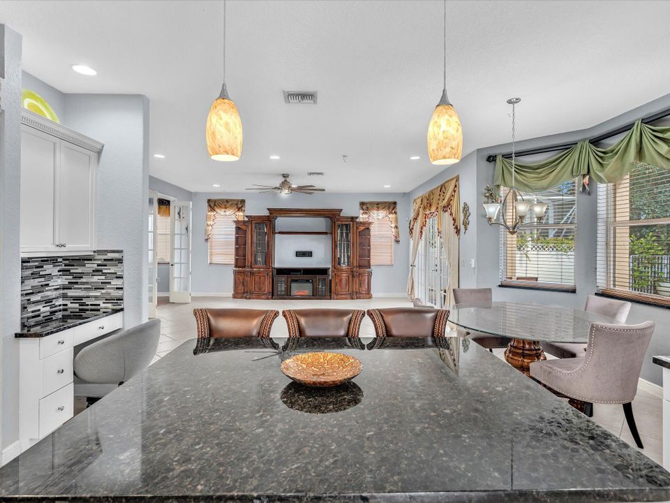 For Rent: $5,500 (4 beds, 3 baths, 3303 Square Feet)