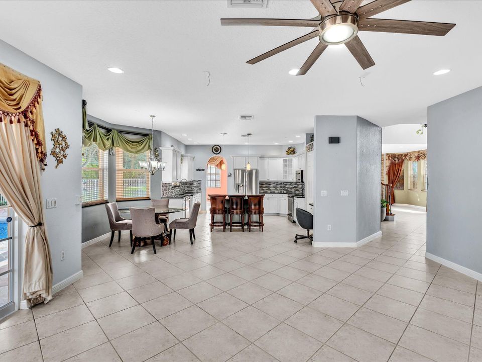 For Rent: $5,500 (4 beds, 3 baths, 3303 Square Feet)