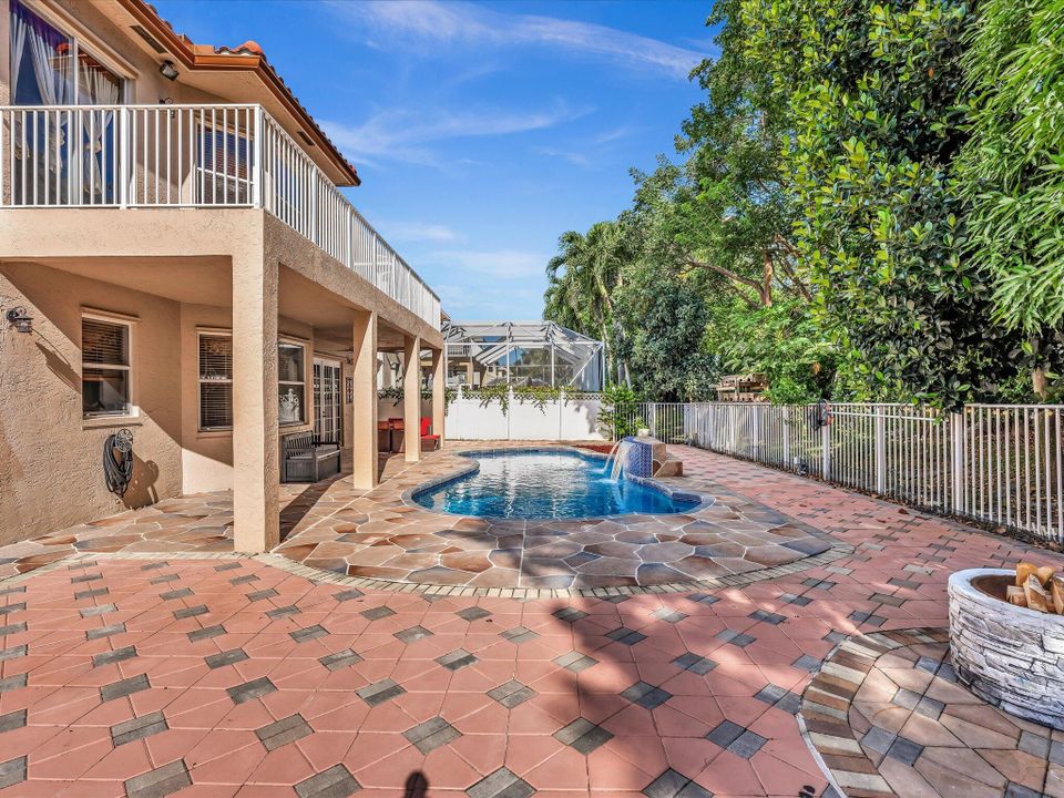 For Rent: $5,500 (4 beds, 3 baths, 3303 Square Feet)