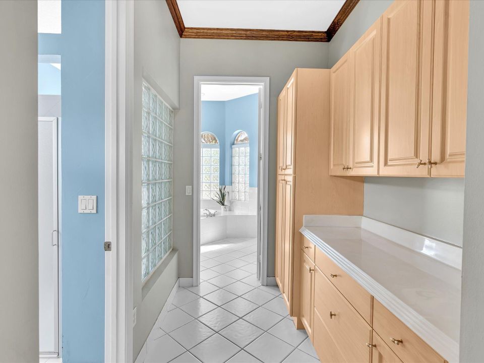 For Rent: $5,500 (4 beds, 3 baths, 3303 Square Feet)