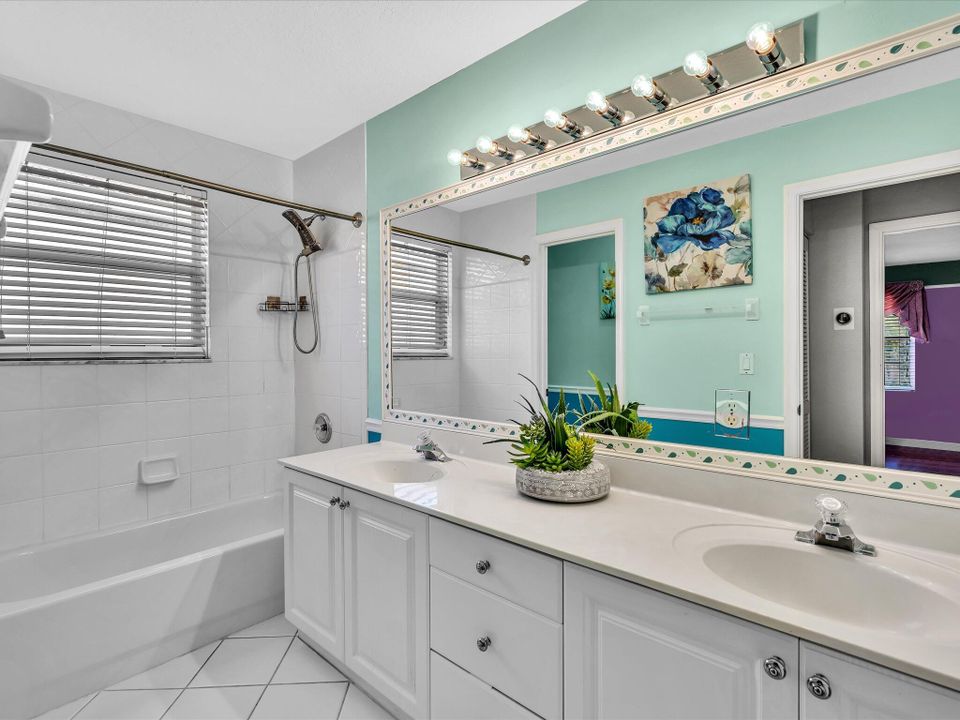 For Rent: $5,500 (4 beds, 3 baths, 3303 Square Feet)