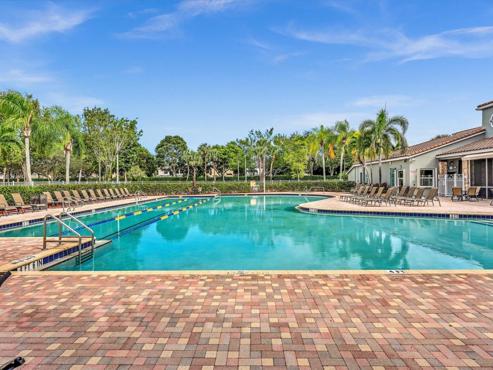 For Rent: $5,500 (4 beds, 3 baths, 3303 Square Feet)