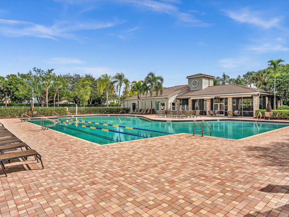 For Rent: $5,500 (4 beds, 3 baths, 3303 Square Feet)