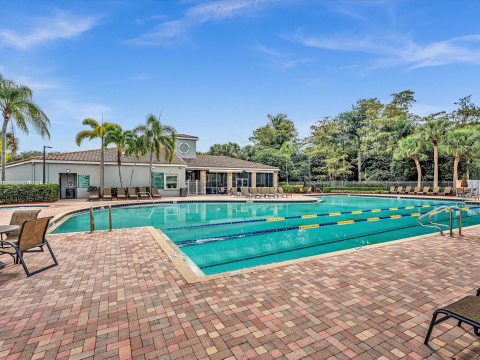 For Rent: $5,500 (4 beds, 3 baths, 3303 Square Feet)