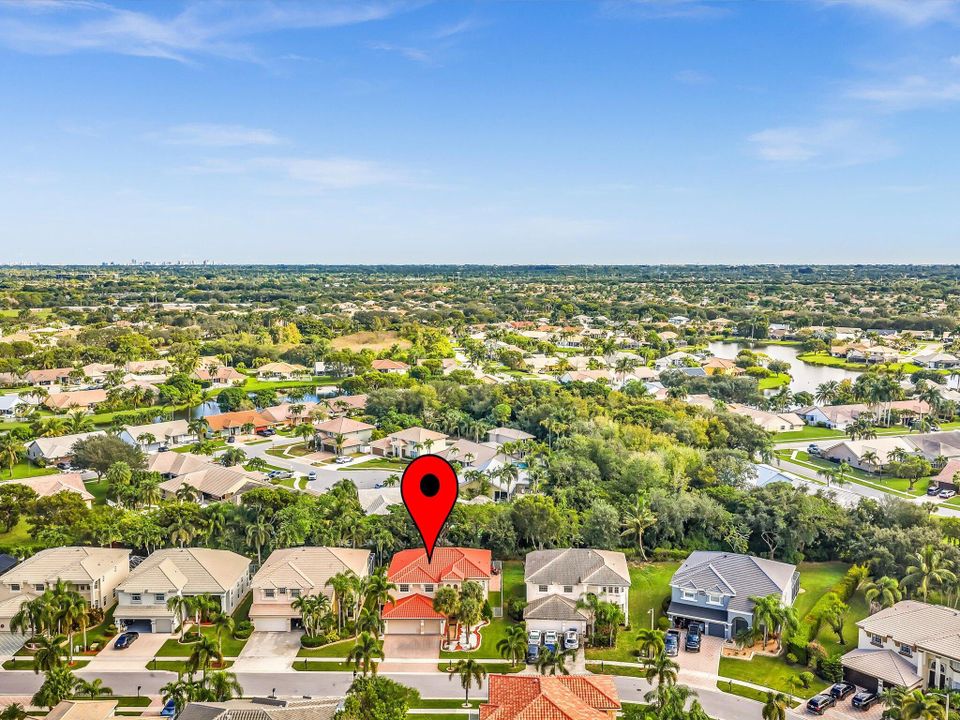 For Rent: $5,500 (4 beds, 3 baths, 3303 Square Feet)