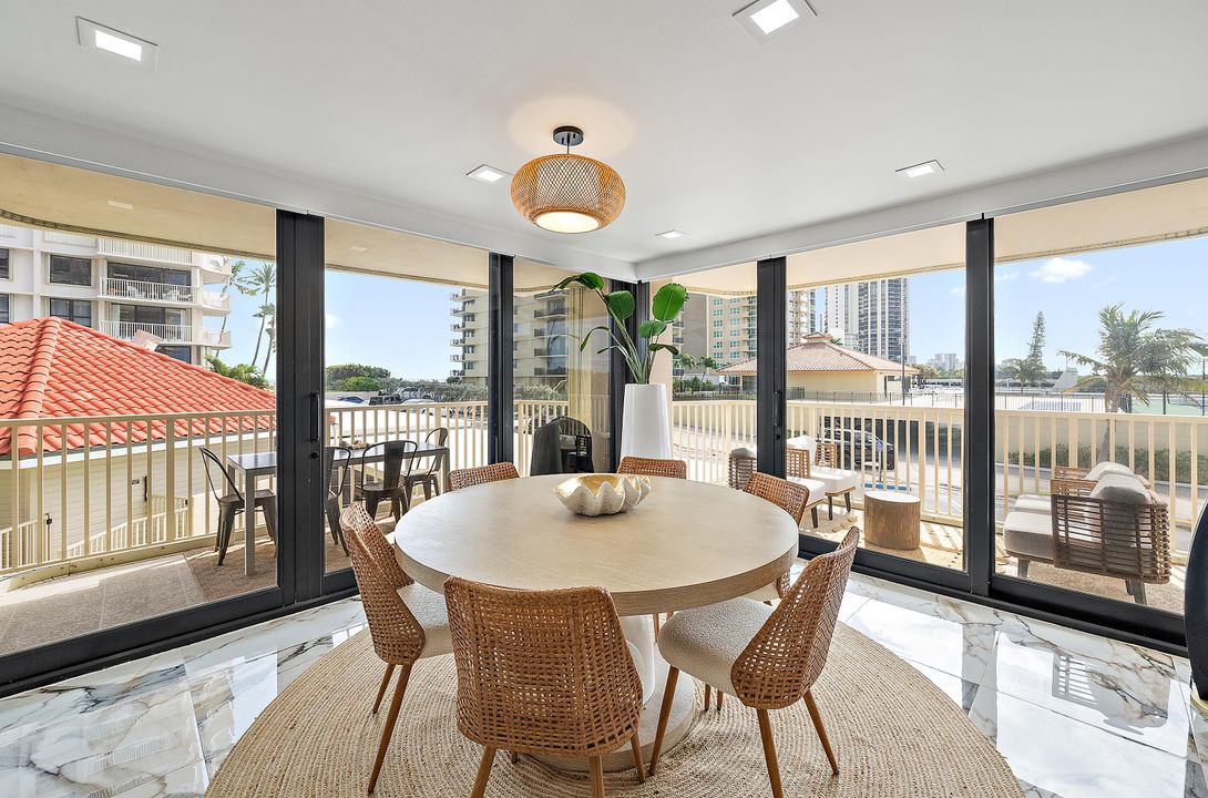 В аренду: $3,800 (2 спален, 2 ванн, 1330 Квадратных фут)