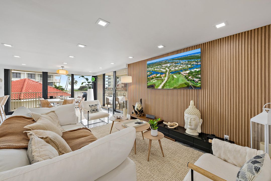 В аренду: $3,800 (2 спален, 2 ванн, 1330 Квадратных фут)