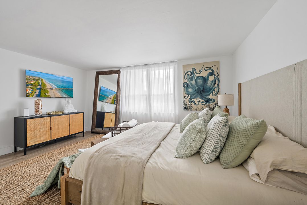 В аренду: $3,800 (2 спален, 2 ванн, 1330 Квадратных фут)