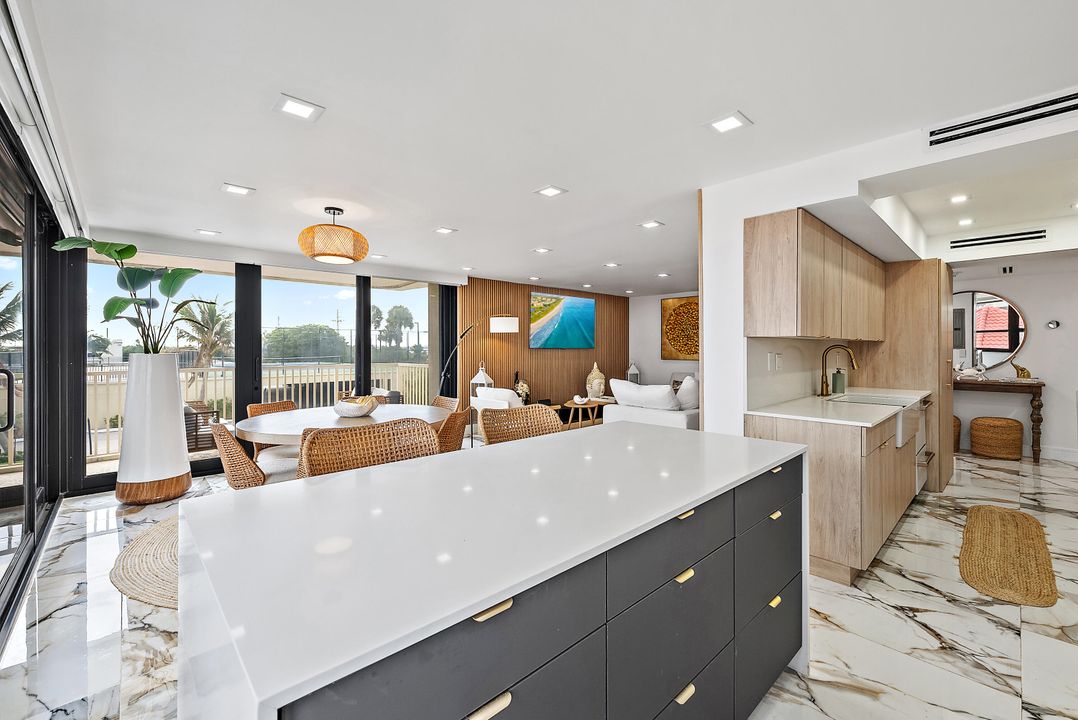 В аренду: $3,800 (2 спален, 2 ванн, 1330 Квадратных фут)