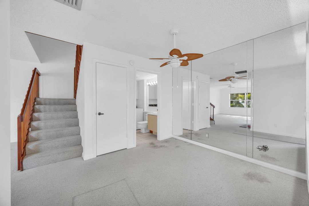 For Sale: $265,000 (2 beds, 2 baths, 1374 Square Feet)