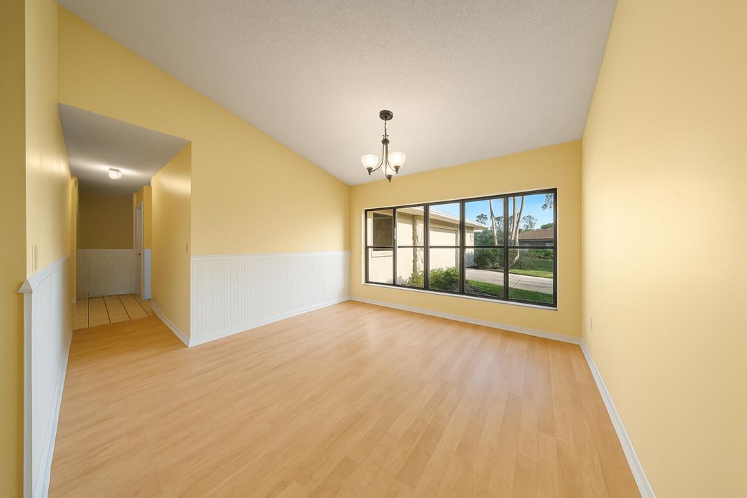 For Sale: $465,000 (3 beds, 2 baths, 2191 Square Feet)