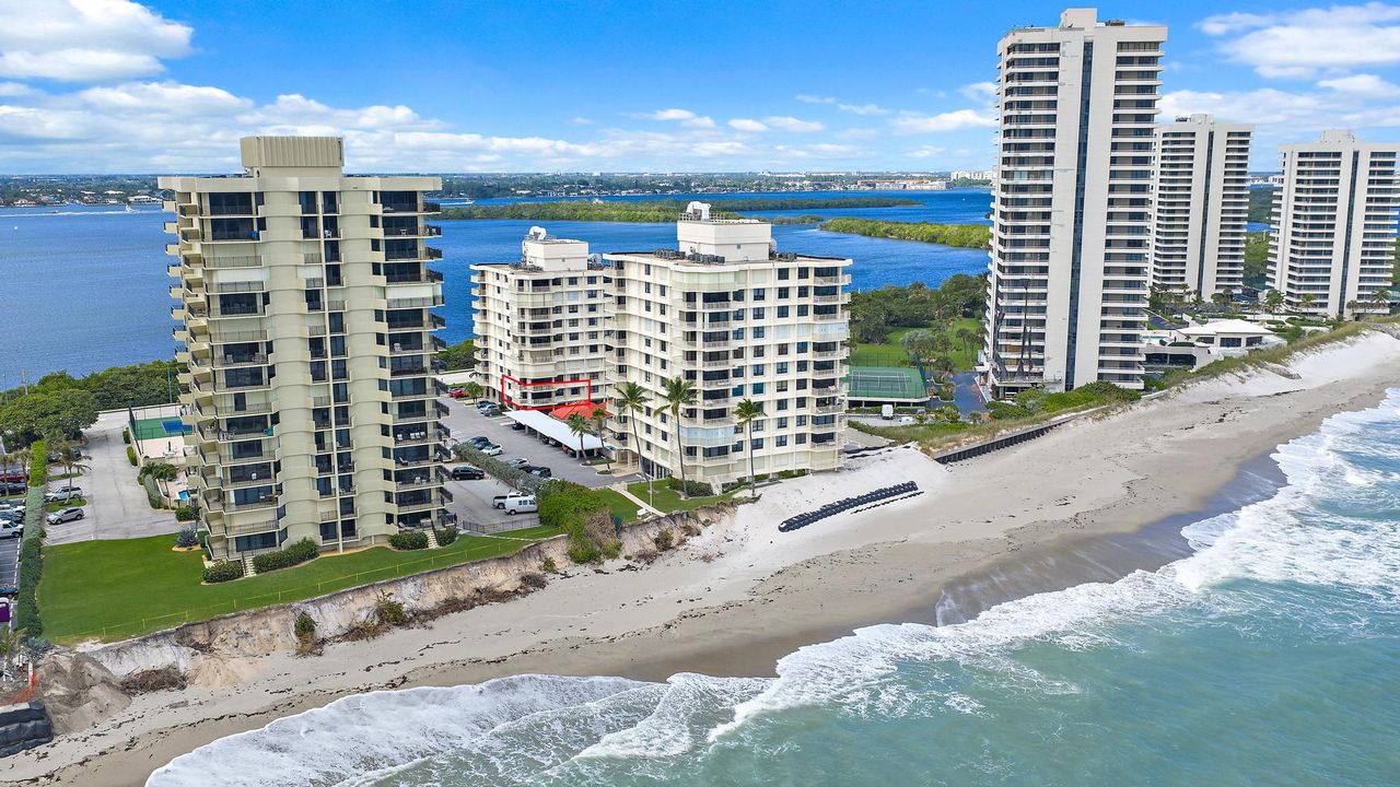 В аренду: $3,800 (2 спален, 2 ванн, 1330 Квадратных фут)