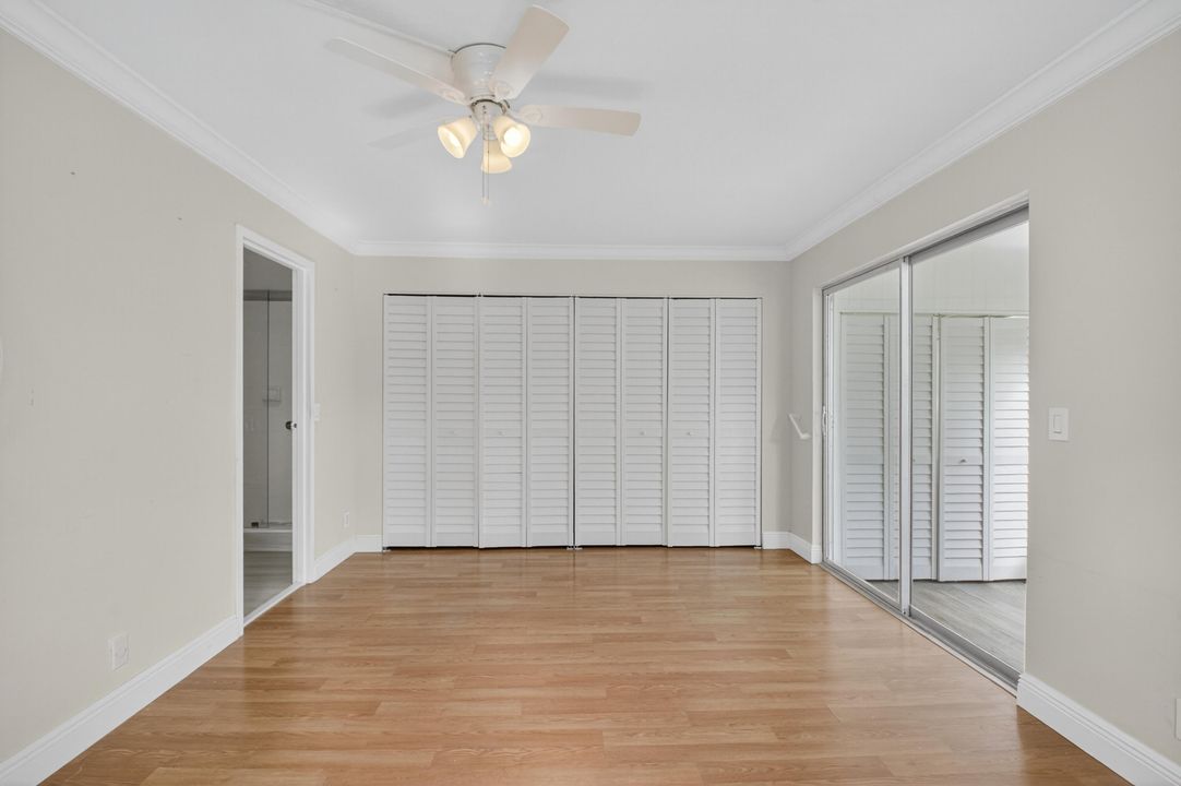 待售: $84,900 (1 贝兹, 1 浴室, 726 平方英尺)