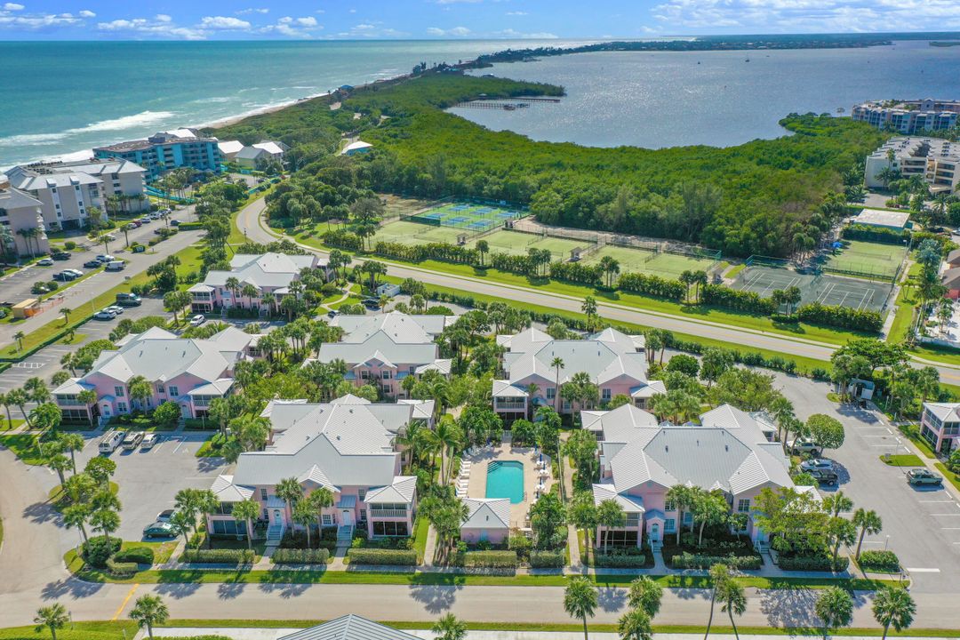 待售: $549,000 (2 贝兹, 2 浴室, 1180 平方英尺)