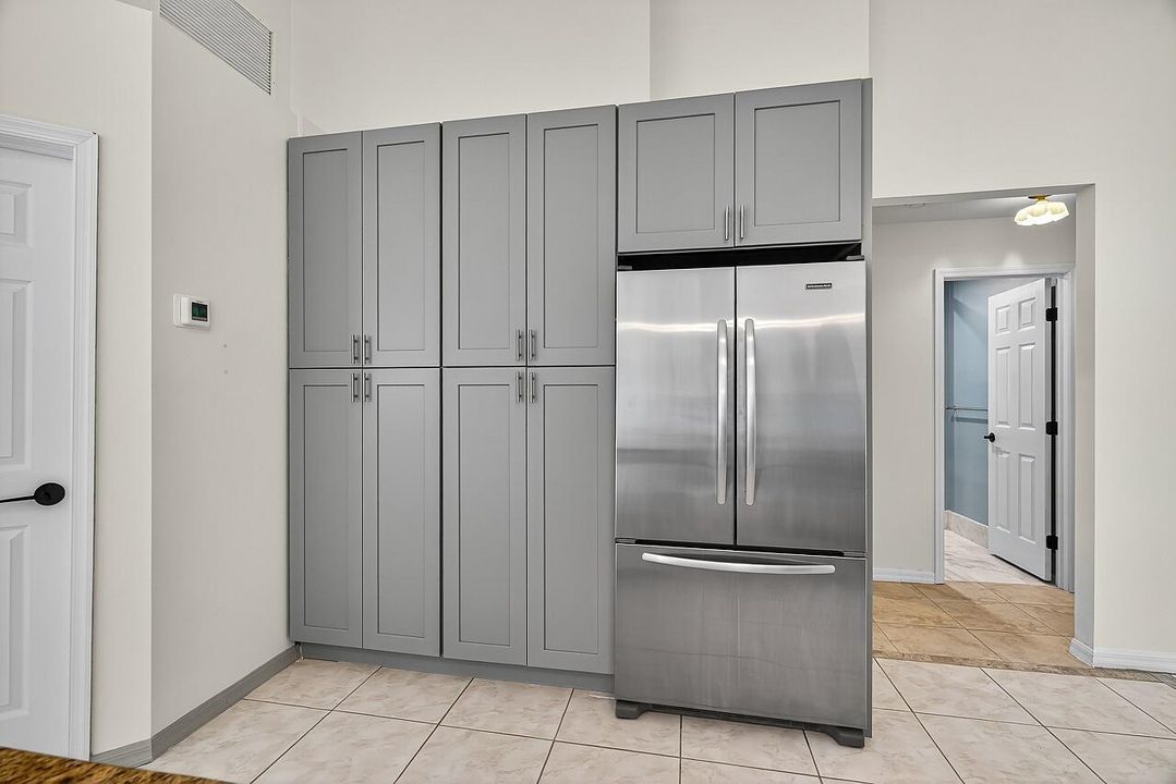 For Sale: $485,000 (3 beds, 2 baths, 1699 Square Feet)