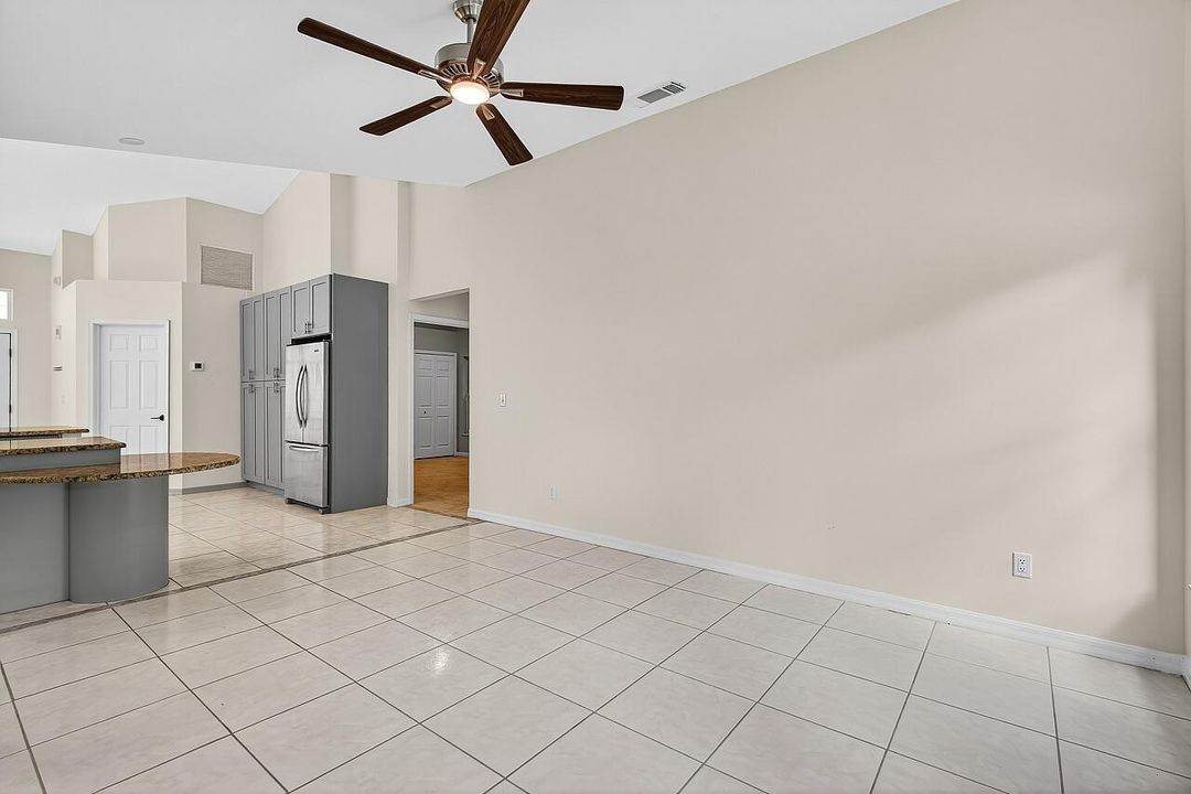 For Sale: $485,000 (3 beds, 2 baths, 1699 Square Feet)