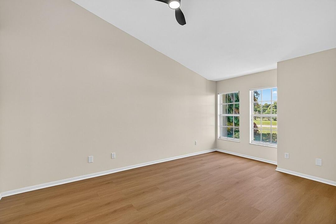 For Sale: $485,000 (3 beds, 2 baths, 1699 Square Feet)