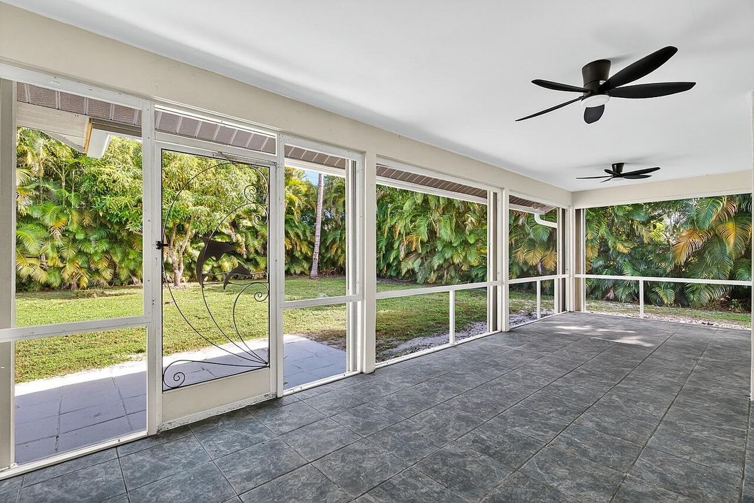 For Sale: $485,000 (3 beds, 2 baths, 1699 Square Feet)