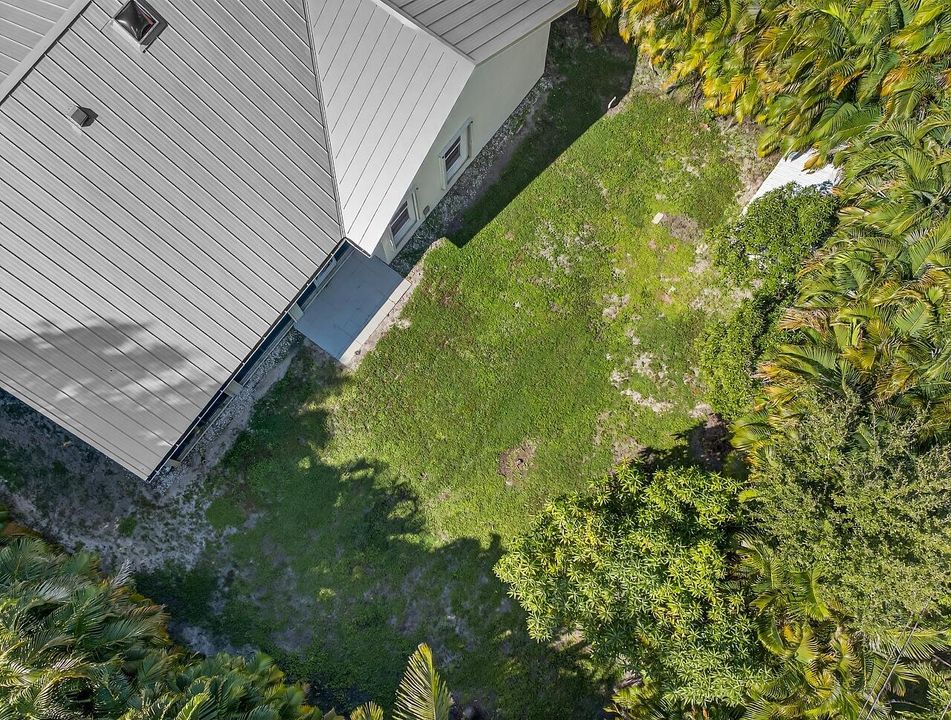 For Sale: $485,000 (3 beds, 2 baths, 1699 Square Feet)