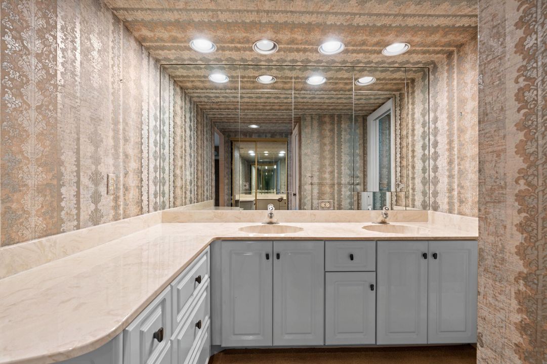 待售: $500,000 (2 贝兹, 2 浴室, 1131 平方英尺)