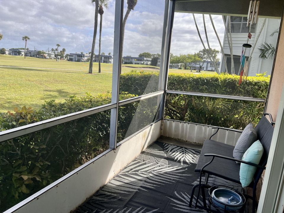 На продажу: $60,000 (1 спален, 1 ванн, 720 Квадратных фут)