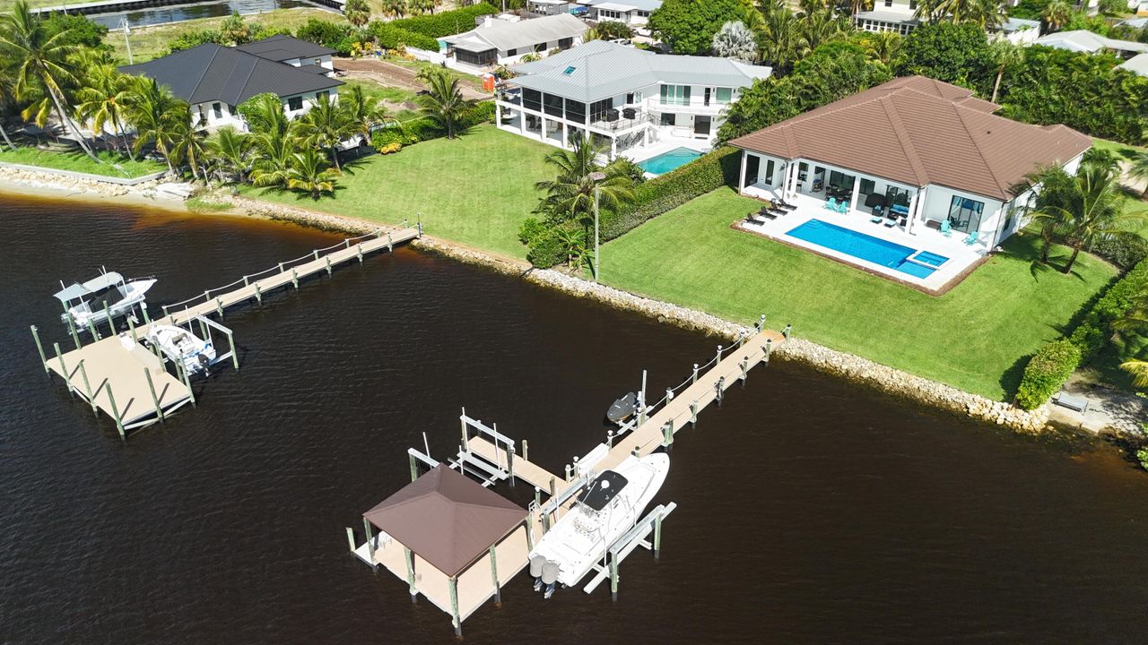 En Venta: $4,850,000 (4 camas, 4 baños, 3996 Pies cuadrados)