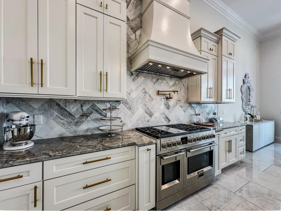 En Venta: $4,850,000 (4 camas, 4 baños, 3996 Pies cuadrados)