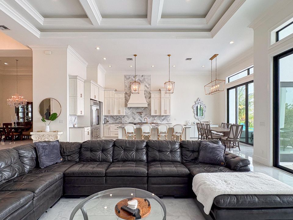 En Venta: $4,850,000 (4 camas, 4 baños, 3996 Pies cuadrados)