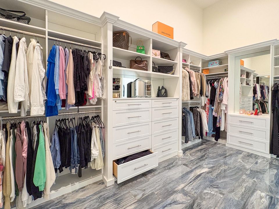 En Venta: $4,850,000 (4 camas, 4 baños, 3996 Pies cuadrados)