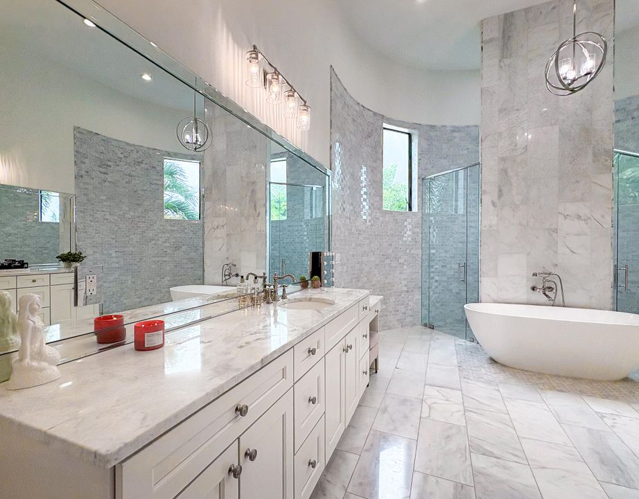 En Venta: $4,850,000 (4 camas, 4 baños, 3996 Pies cuadrados)