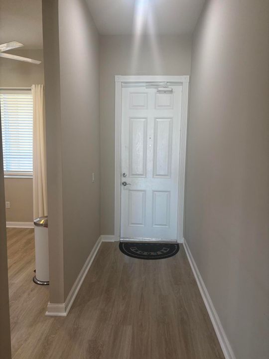 待售: $425,000 (2 贝兹, 2 浴室, 1989 平方英尺)