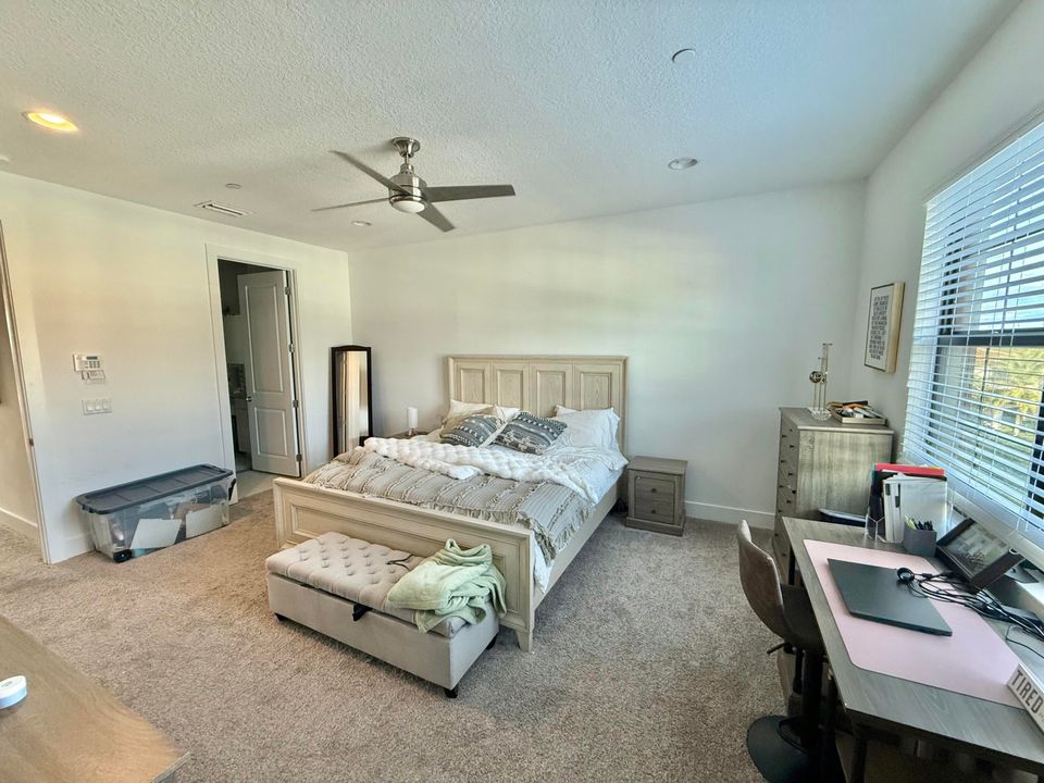 For Rent: $5,200 (4 beds, 3 baths, 2252 Square Feet)