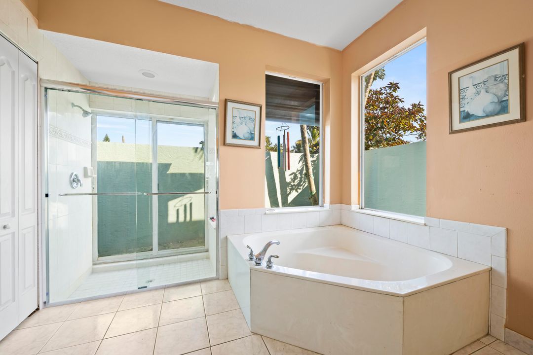 For Sale: $899,999 (5 beds, 3 baths, 3058 Square Feet)